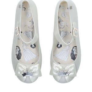 Mini Melissa Disney Dora Mary Jane in white size 3 girls-BNIB!